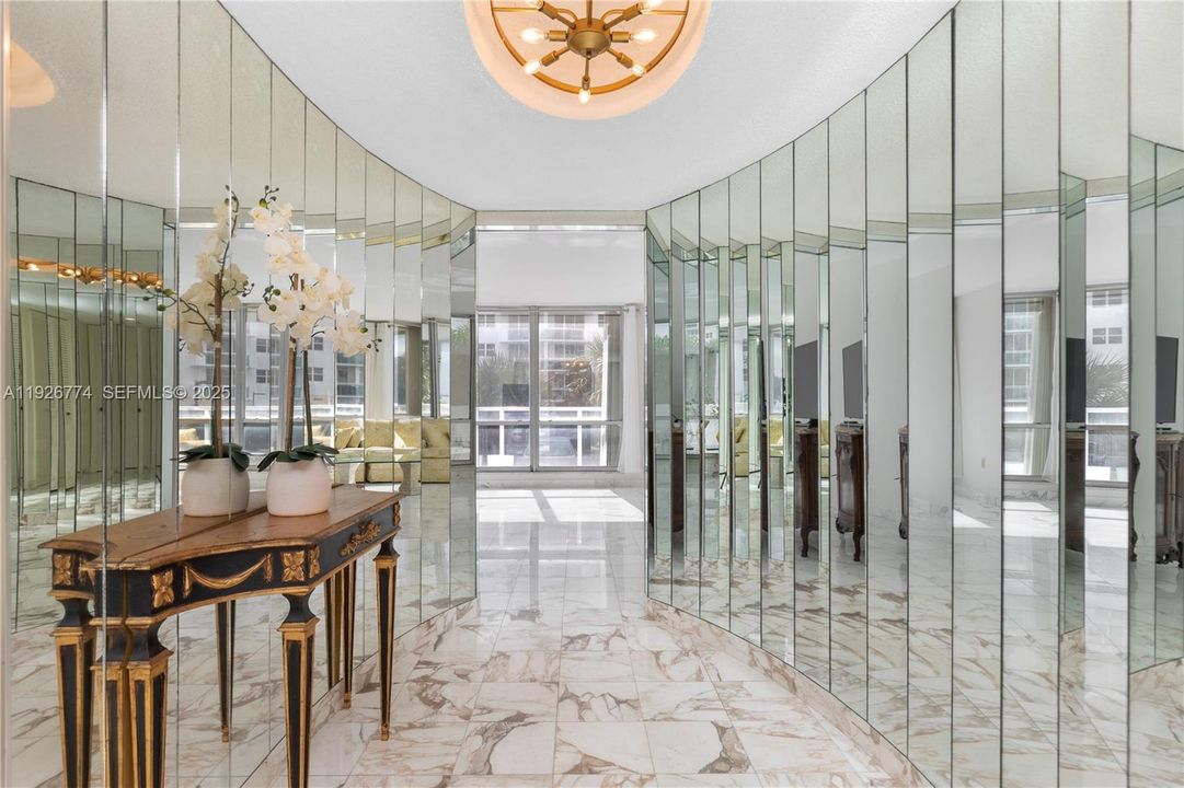 For Sale: $549,000 (2 beds, 2 baths, 1868 Square Feet)