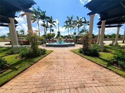 В аренду: $2,800 (3 спален, 2 ванн, 1491 Квадратных фут)