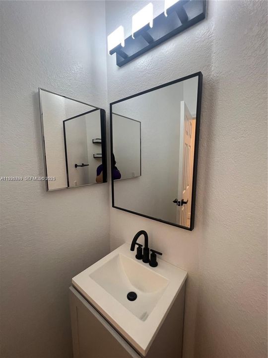 В аренду: $2,800 (3 спален, 2 ванн, 1491 Квадратных фут)