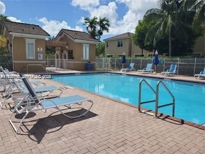 В аренду: $2,800 (3 спален, 2 ванн, 1491 Квадратных фут)