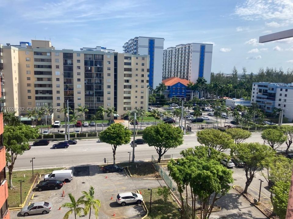 En Renta: $2,400 (2 camas, 2 baños, 0 Pies cuadrados)