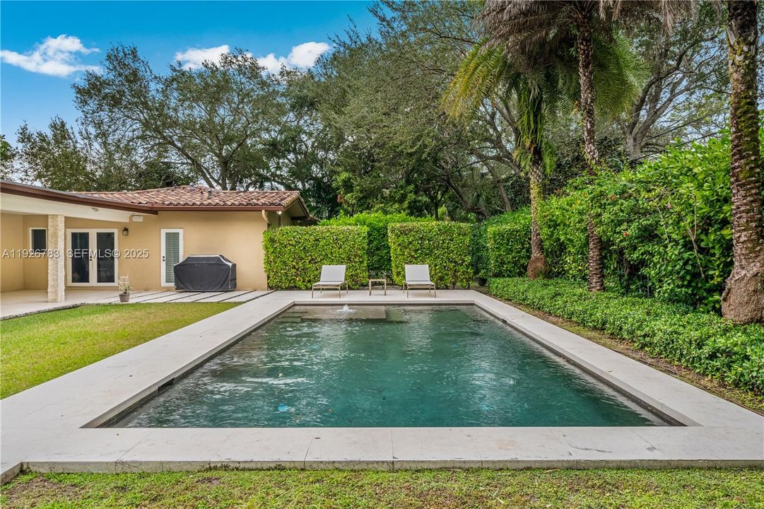 En Venta: $3,950,000 (5 camas, 5 baños, 4598 Pies cuadrados)