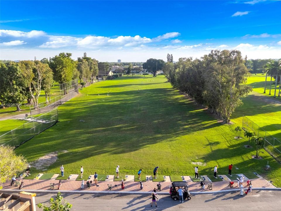 For Sale: $595,000 (4 beds, 2 baths, 1712 Square Feet)