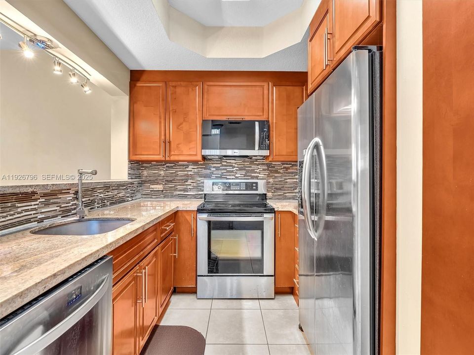 En Venta: $395,000 (3 camas, 2 baños, 1396 Pies cuadrados)