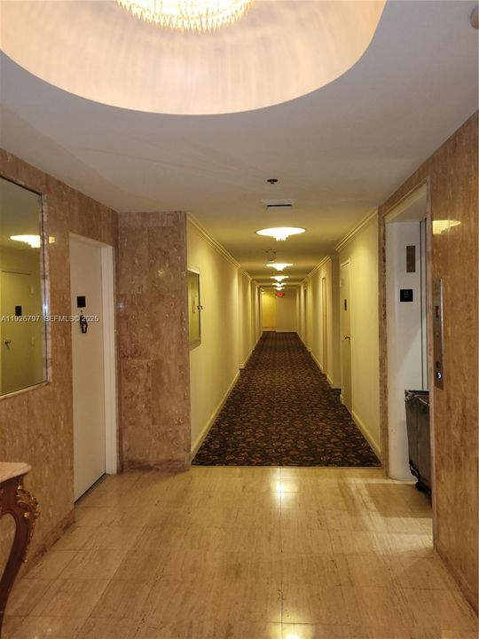 For Sale: $215,000 (0 beds, 1 baths, 420 Square Feet)