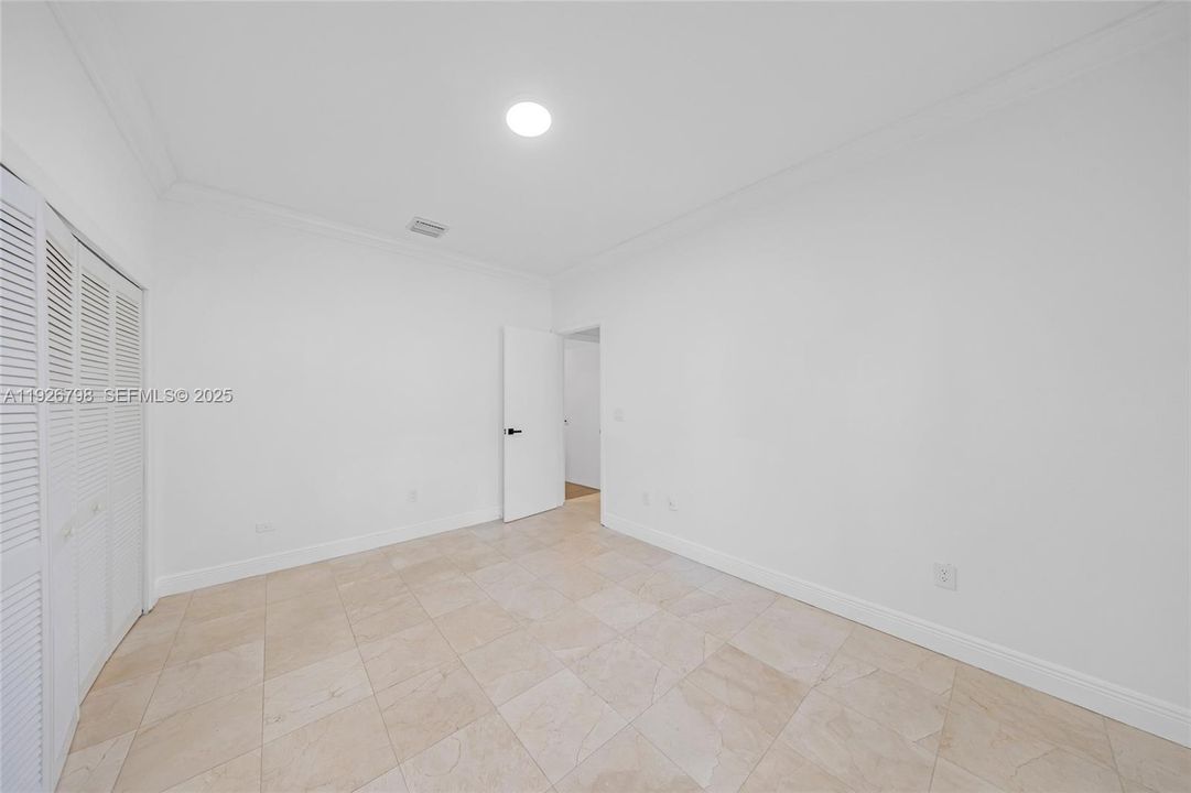 В аренду: $17,000 (4 спален, 3 ванн, 3608 Квадратных фут)