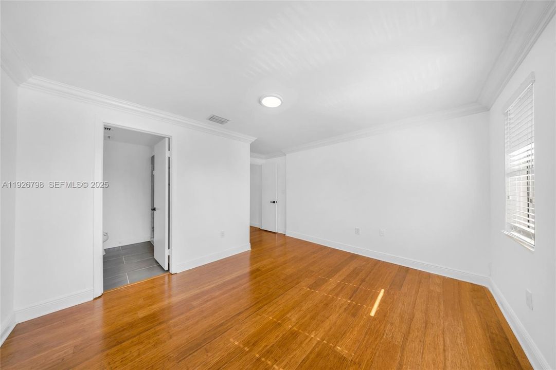 В аренду: $17,000 (4 спален, 3 ванн, 3608 Квадратных фут)