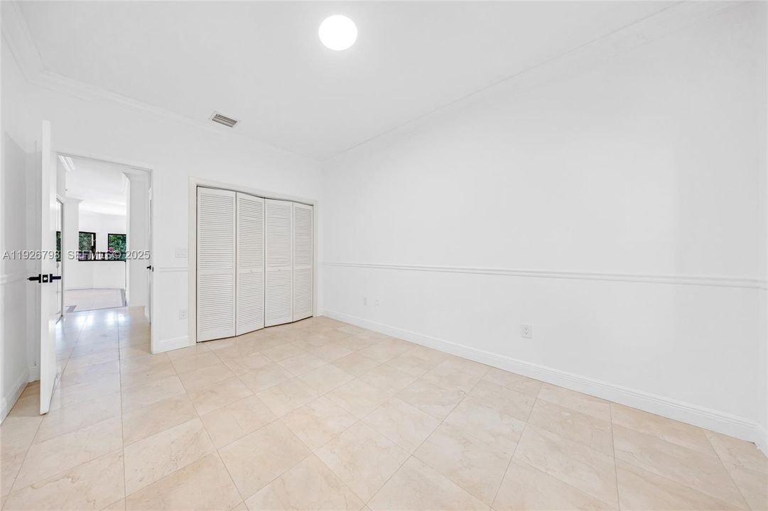 В аренду: $17,000 (4 спален, 3 ванн, 3608 Квадратных фут)