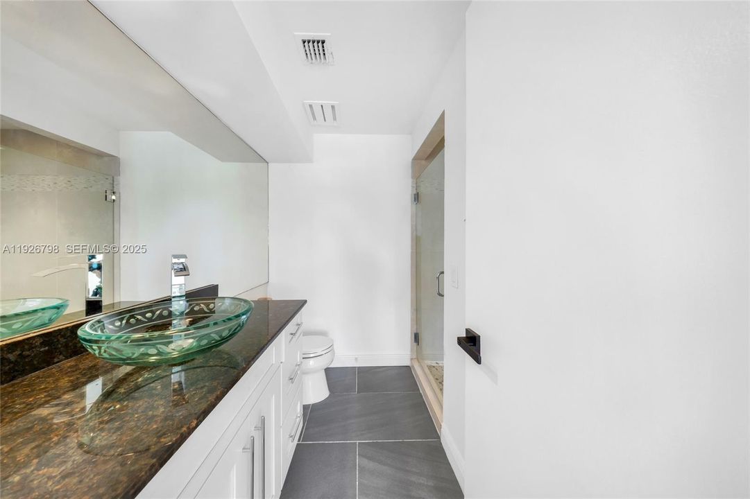 В аренду: $17,000 (4 спален, 3 ванн, 3608 Квадратных фут)