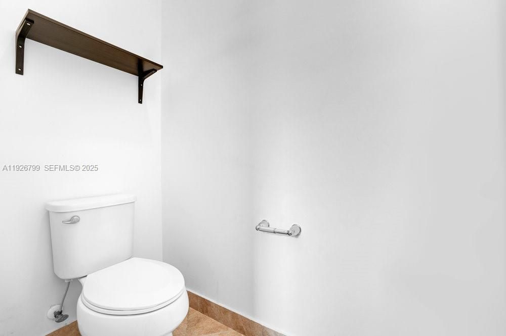 For Rent: $2,000 (3 beds, 2 baths, 0 Square Feet)