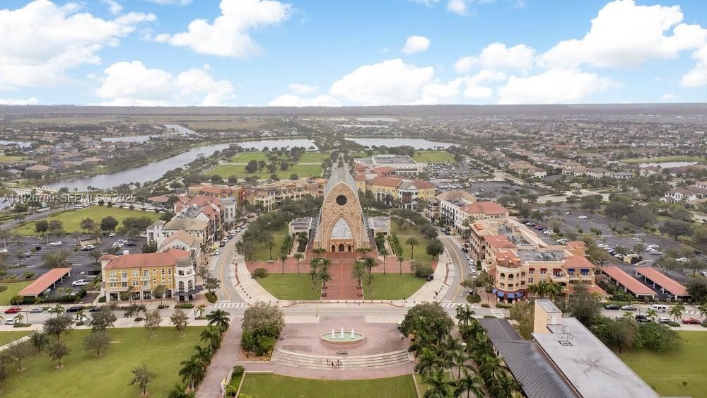 For Rent: $2,000 (3 beds, 2 baths, 0 Square Feet)