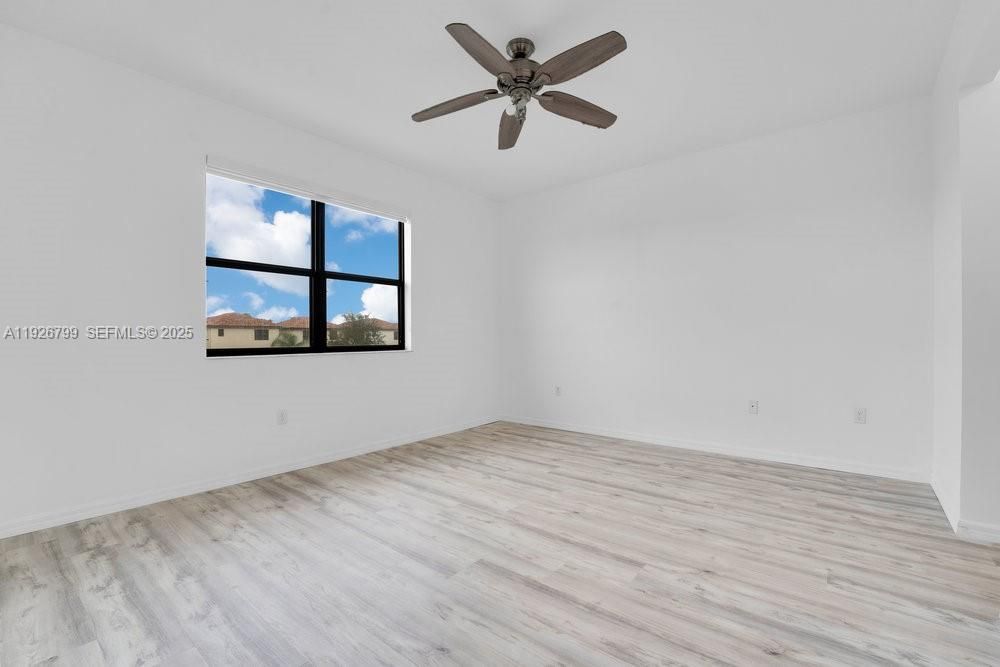 For Rent: $2,000 (3 beds, 2 baths, 0 Square Feet)