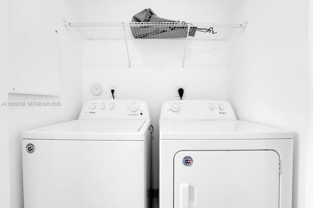 For Rent: $2,000 (3 beds, 2 baths, 0 Square Feet)