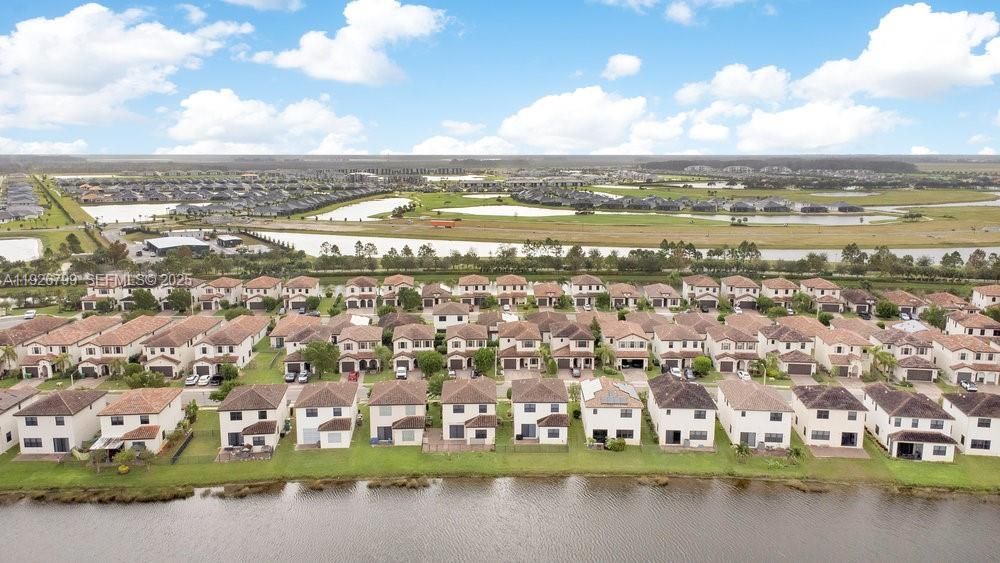 For Rent: $2,000 (3 beds, 2 baths, 0 Square Feet)