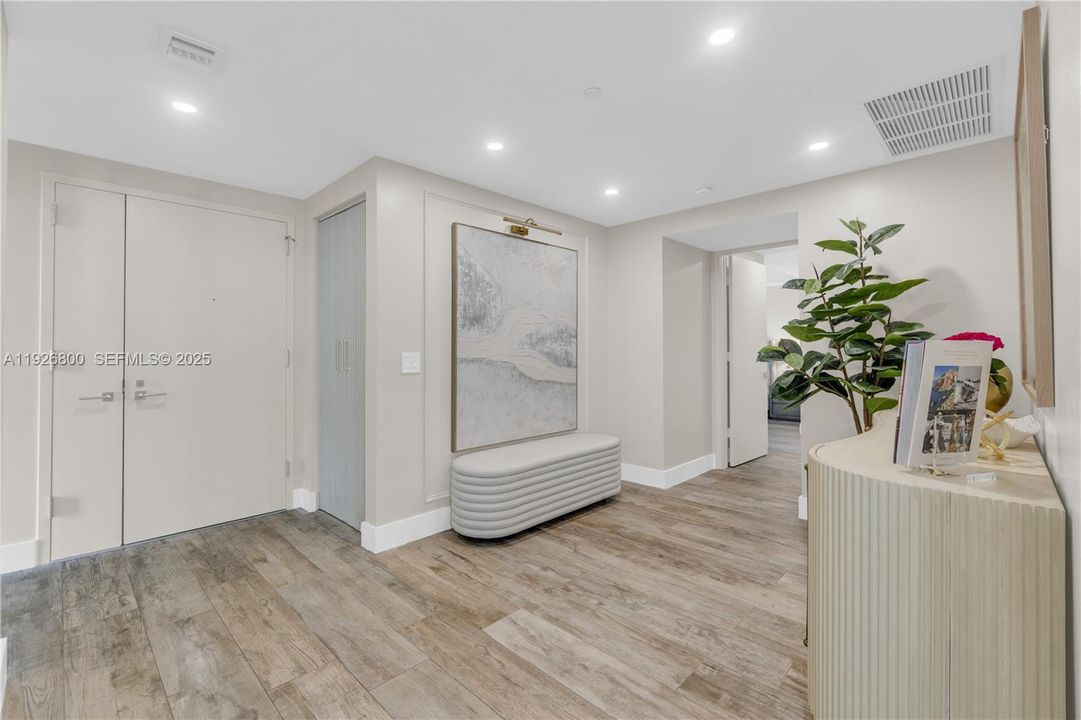 For Sale: $1,820,000 (4 beds, 4 baths, 1872 Square Feet)