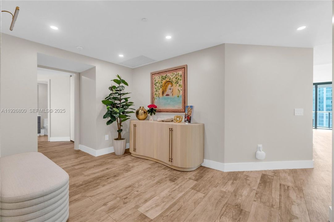 For Sale: $1,820,000 (4 beds, 4 baths, 1872 Square Feet)