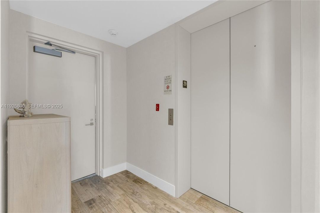 For Sale: $1,820,000 (4 beds, 4 baths, 1872 Square Feet)