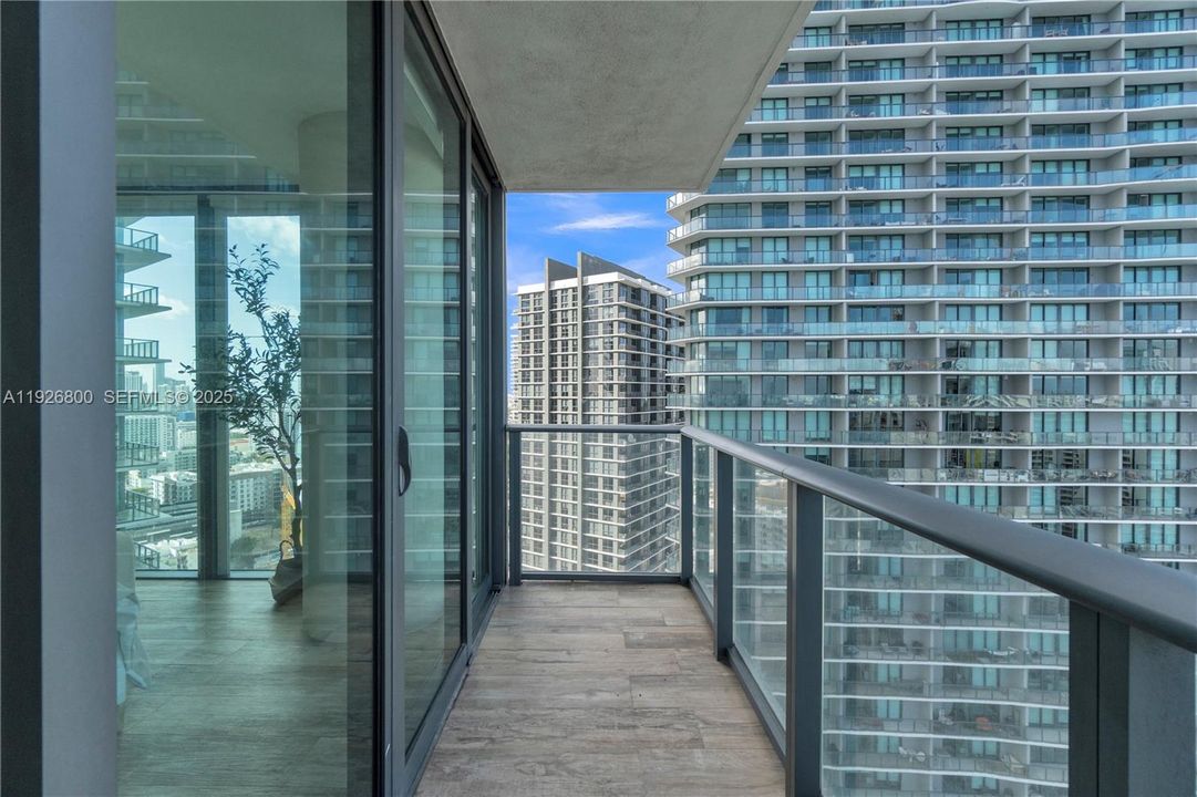 For Sale: $1,820,000 (4 beds, 4 baths, 1872 Square Feet)