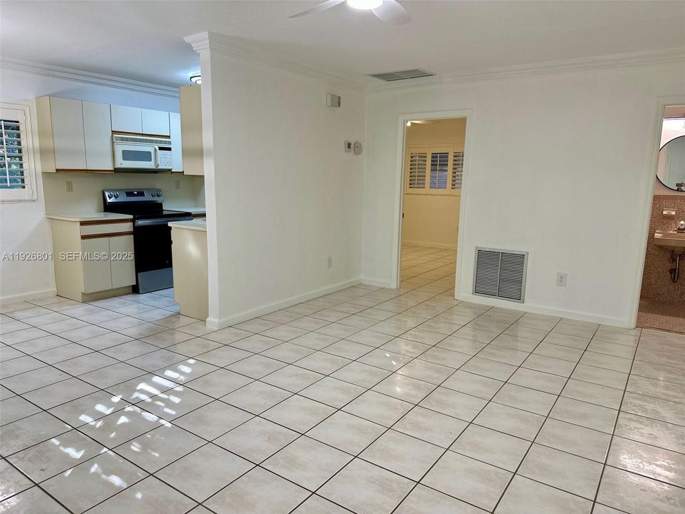 En Renta: $2,300 (1 camas, 1 baños, 600 Pies cuadrados)