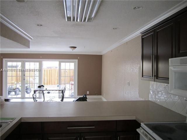 For Sale: $369,000 (4 beds, 2 baths, 1670 Square Feet)