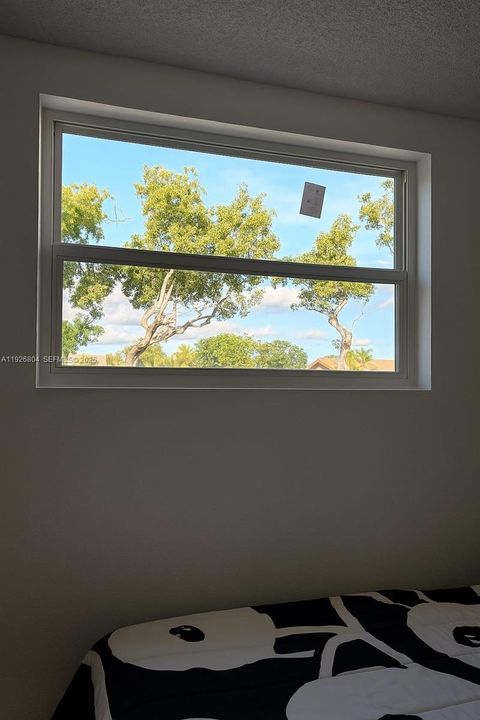 В аренду: $1,850 (1 спален, 1 ванн, 600 Квадратных фут)