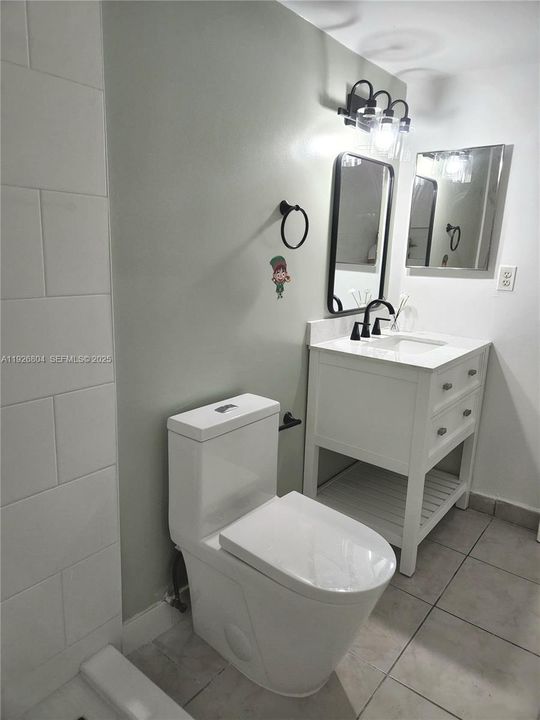 В аренду: $1,850 (1 спален, 1 ванн, 600 Квадратных фут)