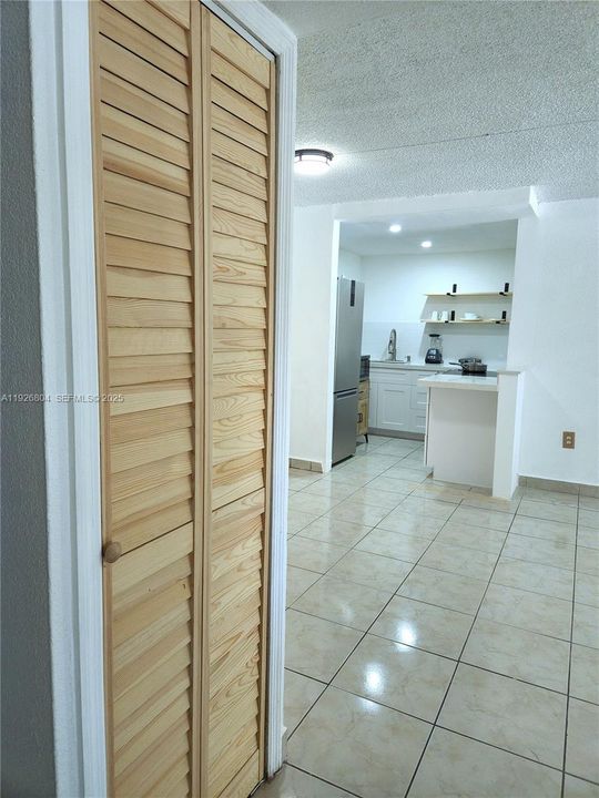 В аренду: $1,850 (1 спален, 1 ванн, 600 Квадратных фут)