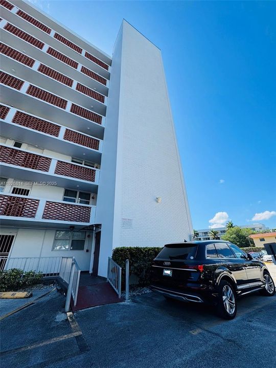 PARKING SPACE #60 (RIGHT UPFRONT)