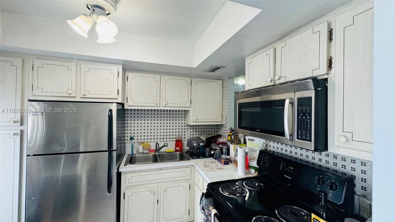 En Venta: $175,000 (1 camas, 1 baños, 678 Pies cuadrados)