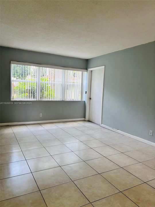 En Venta: $175,000 (1 camas, 1 baños, 678 Pies cuadrados)