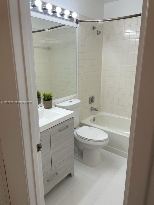 For Rent: $2,095 (2 beds, 2 baths, 0 Square Feet)