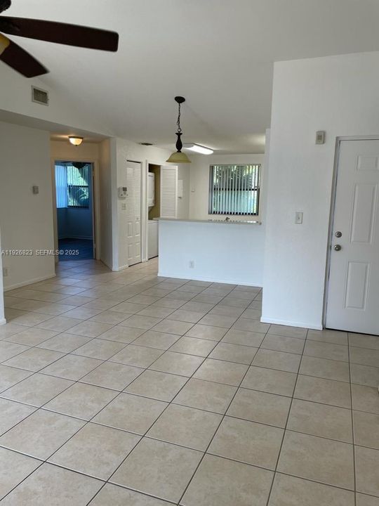 For Rent: $2,095 (2 beds, 2 baths, 0 Square Feet)