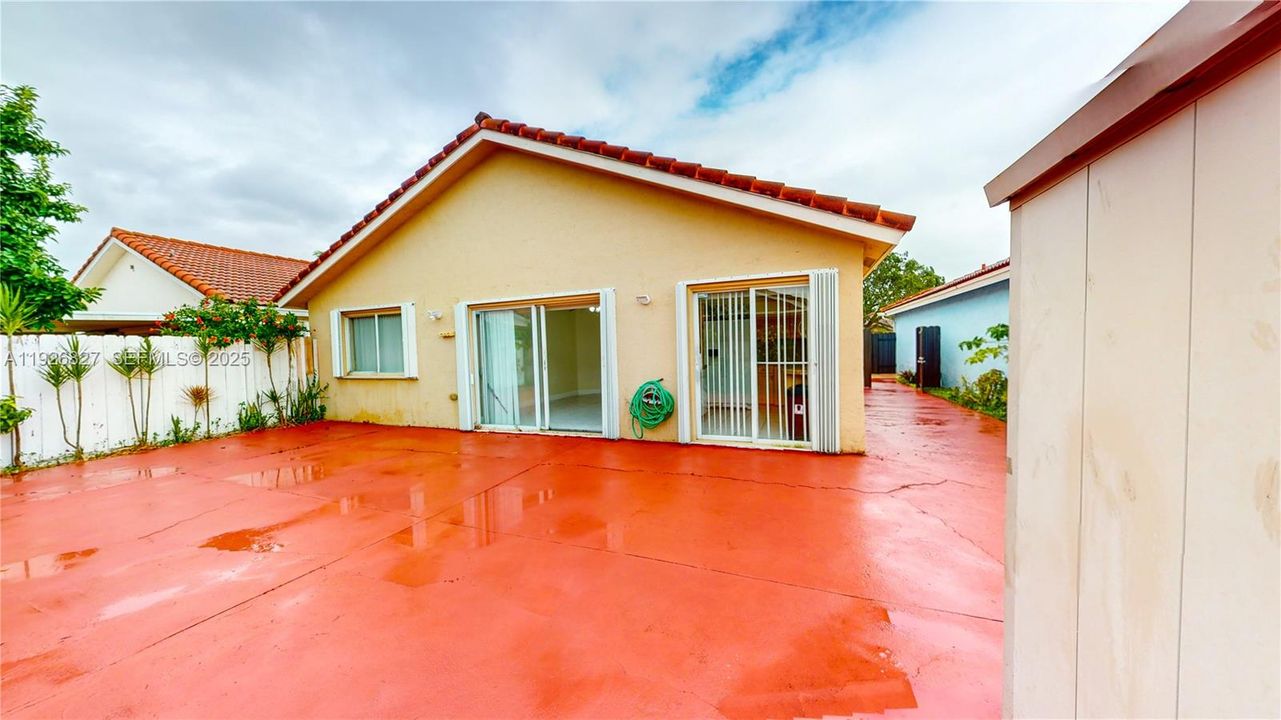 En Renta: $3,100 (2 camas, 2 baños, 1683 Pies cuadrados)