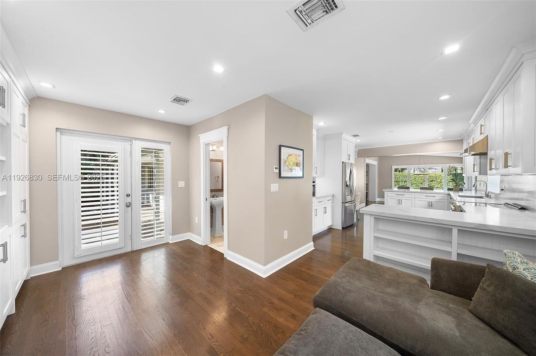 Family/Play Rm w/ French Doors to Back Deck
