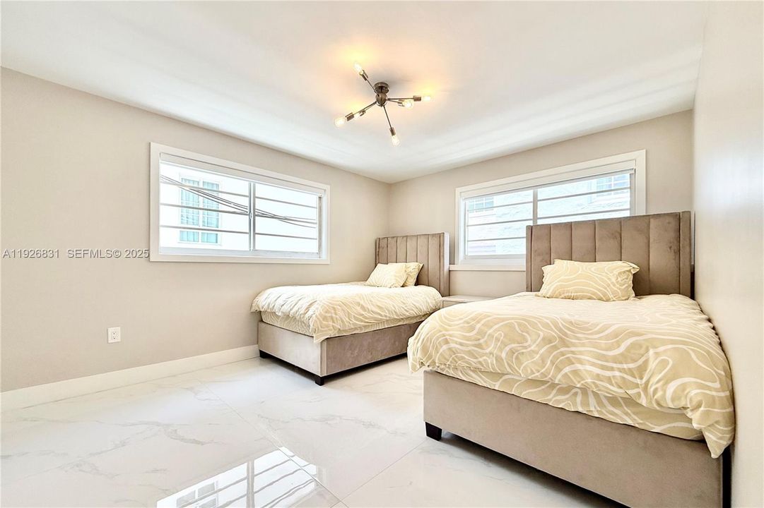 В аренду: $3,650 (2 спален, 2 ванн, 1078 Квадратных фут)