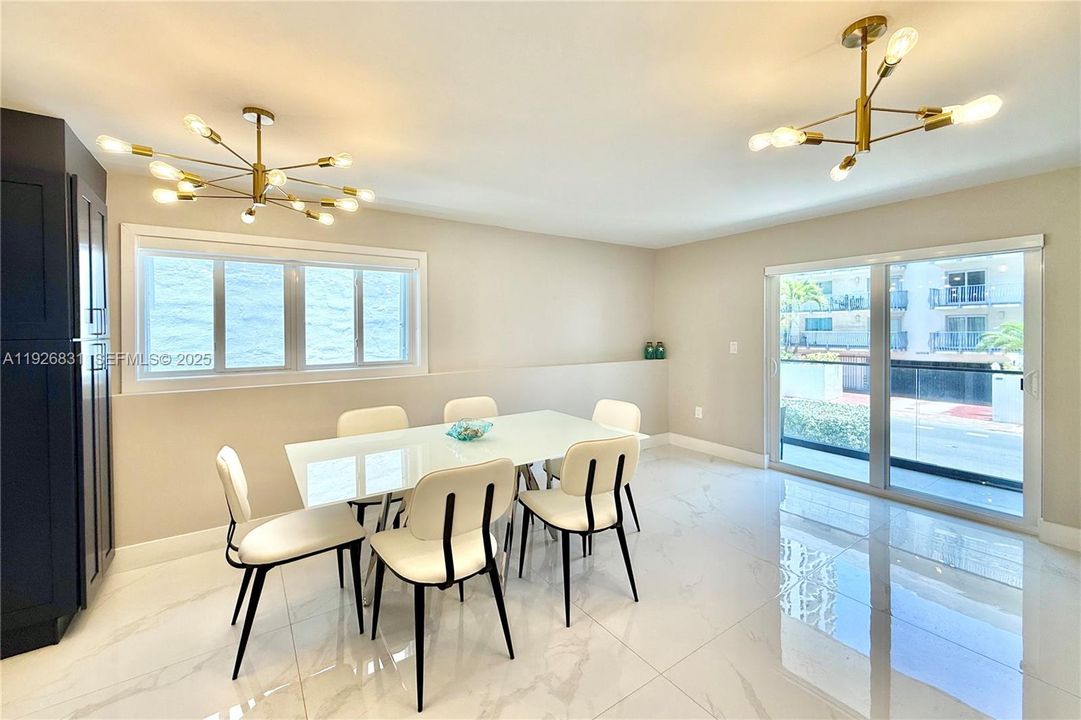 В аренду: $3,650 (2 спален, 2 ванн, 1078 Квадратных фут)