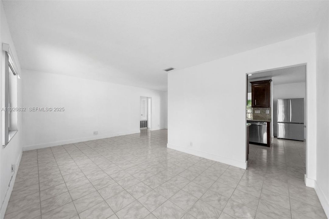 En Renta: $3,500 (3 camas, 2 baños, 1500 Pies cuadrados)