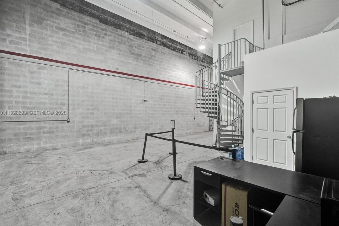 出租: $3,150 (0 贝兹, 0 浴室, 0 平方英尺)