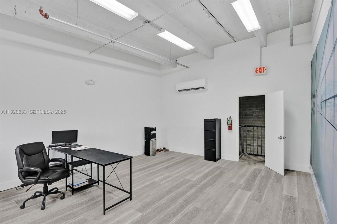 出租: $3,150 (0 贝兹, 0 浴室, 0 平方英尺)