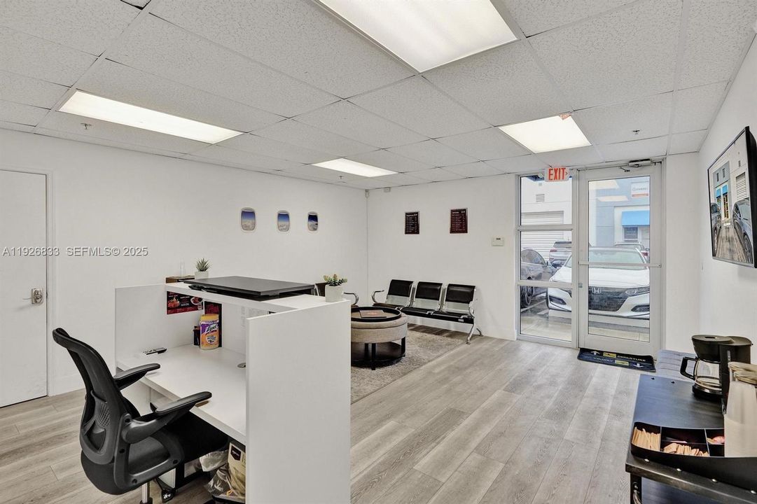 出租: $3,150 (0 贝兹, 0 浴室, 0 平方英尺)