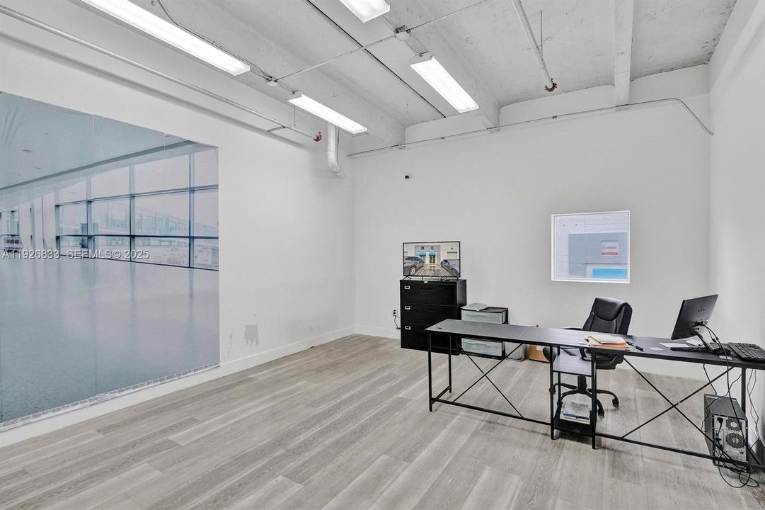 出租: $3,150 (0 贝兹, 0 浴室, 0 平方英尺)