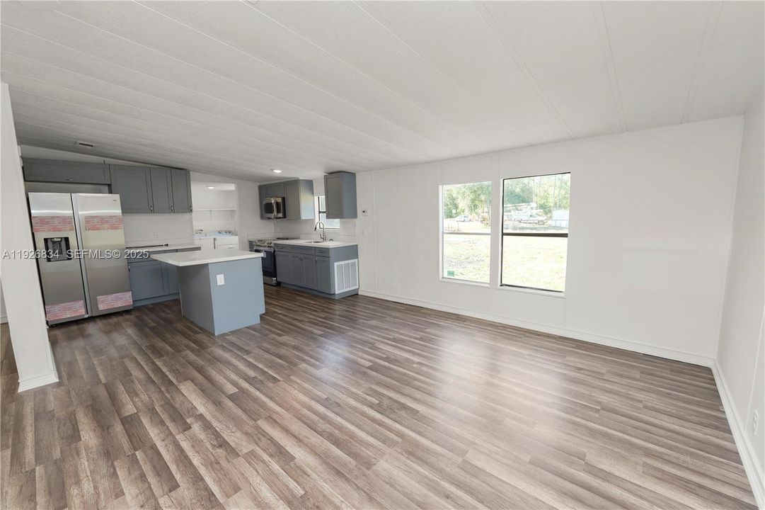 En Venta: $279,900 (3 camas, 2 baños, 0 Pies cuadrados)