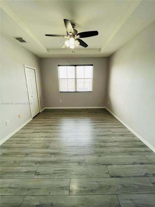 For Rent: $2,850 (3 beds, 2 baths, 1679 Square Feet)