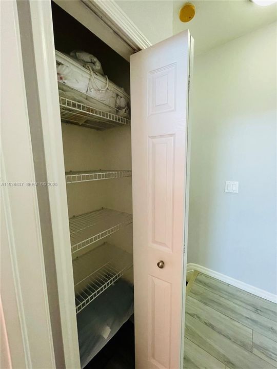 For Rent: $2,850 (3 beds, 2 baths, 1679 Square Feet)