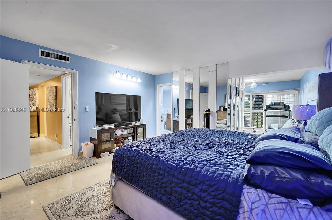 На продажу: $699,900 (3 спален, 2 ванн, 3332 Квадратных фут)