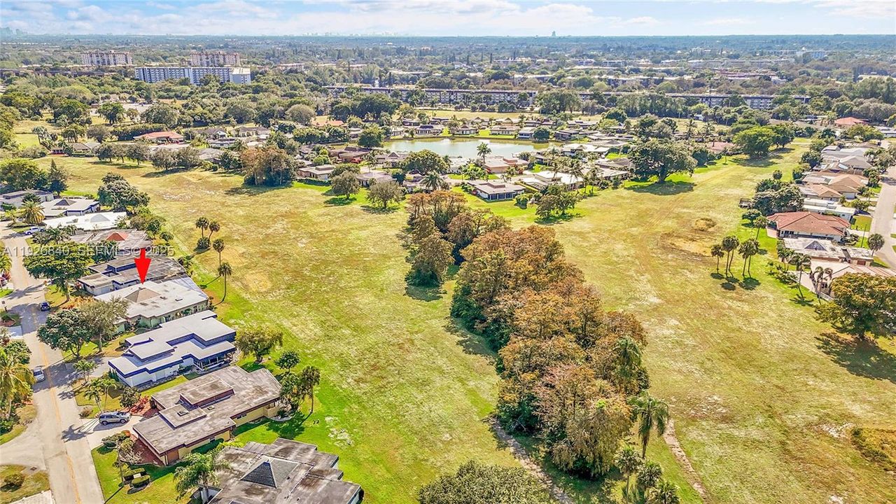 На продажу: $699,900 (3 спален, 2 ванн, 3332 Квадратных фут)