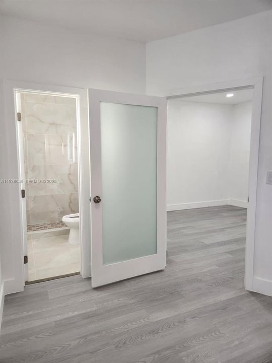 В аренду: $1,800 (4 спален, 2 ванн, 1884 Квадратных фут)