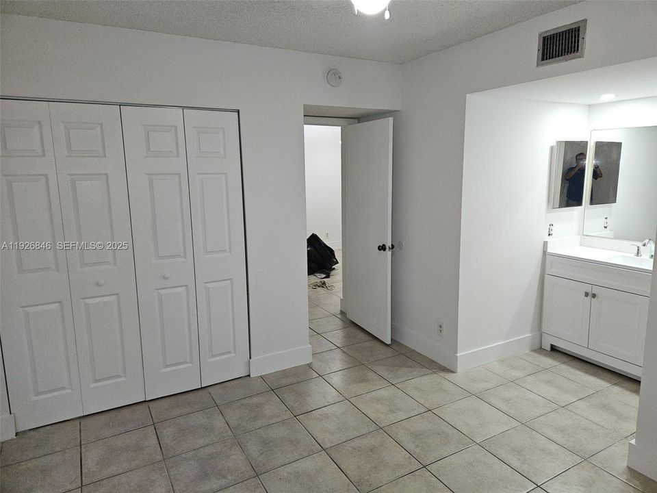 For Rent: $1,830 (2 beds, 2 baths, 767 Square Feet)