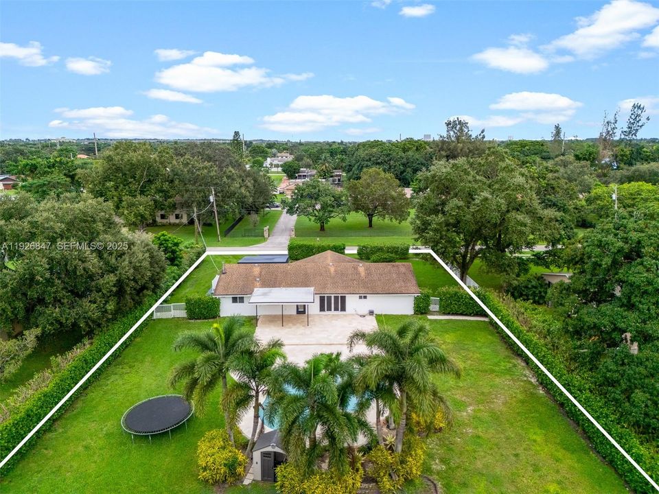 出租: $6,700 (3 贝兹, 2 浴室, 1772 平方英尺)