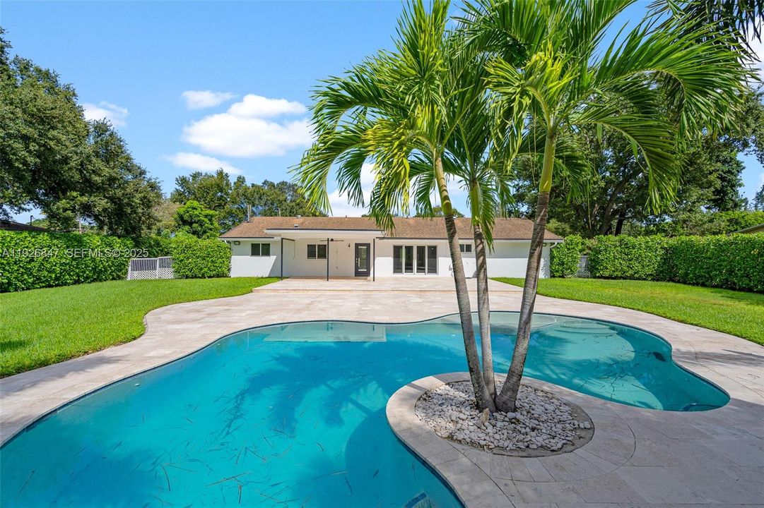 出租: $6,700 (3 贝兹, 2 浴室, 1772 平方英尺)